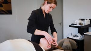 Foto gezichtsbehandeling House of Joy & Health 